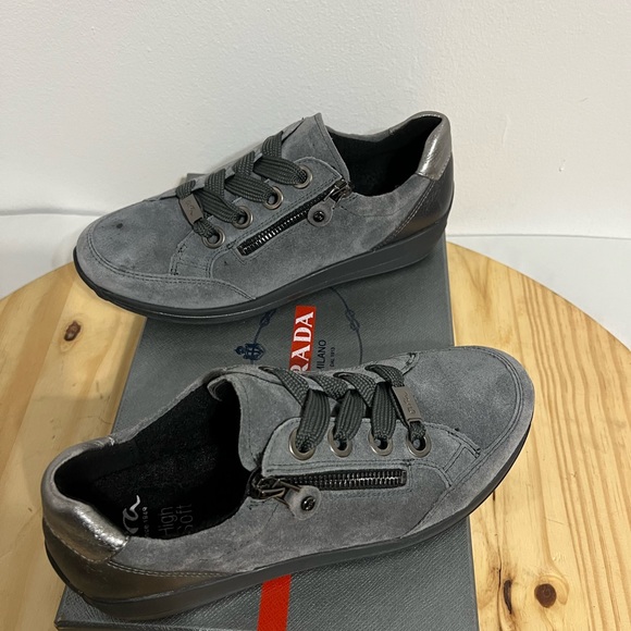 A R A SNEAKERS - Picture 5 of 11